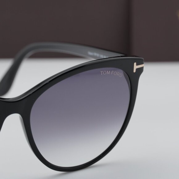 Tom Ford Maxim FT0787 01B Cat Eye Sunglasses - Black/Smoke main image 6